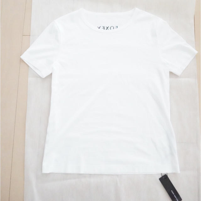 フォクシー  白Tシャツ  38