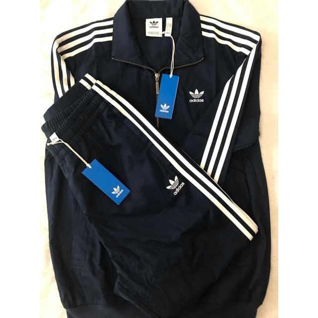 新品　adidas originals 上下 セットアップ  ジャケット　パンツ