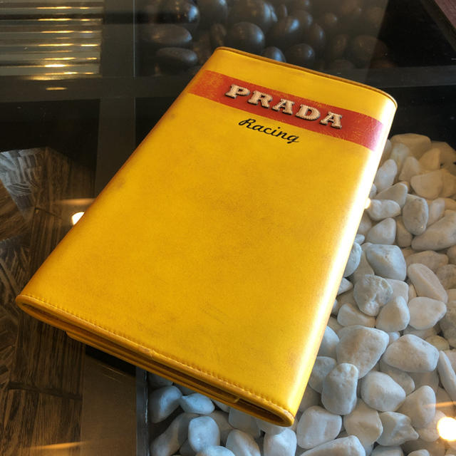 PRADA(プラダ)のPRADA RACING マルチ　ケース メンズのファッション小物(その他)の商品写真