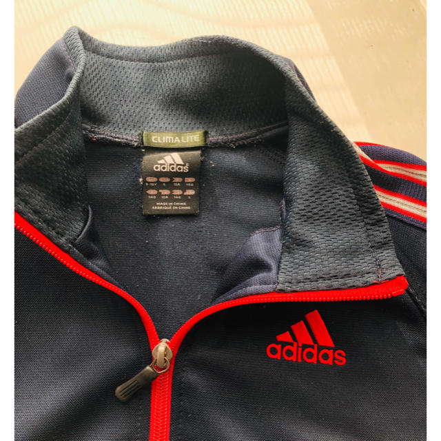 adidas(アディダス)のadidas ジャージ上 140 キッズ/ベビー/マタニティのキッズ服男の子用(90cm~)(その他)の商品写真