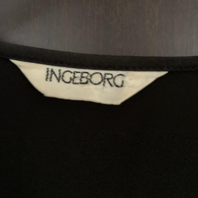 INGEBORG(インゲボルグ)のインゲボルグ　ブラウス レディースのトップス(シャツ/ブラウス(長袖/七分))の商品写真