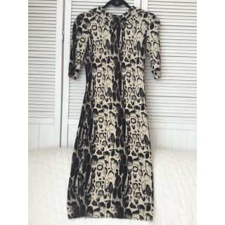 ブルマリン(Blumarine)のblumarine ベルベットワンピース s(ひざ丈ワンピース)