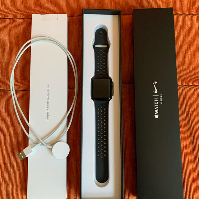 Apple Watch アップルウォッチ 42mm Series3 Nike+