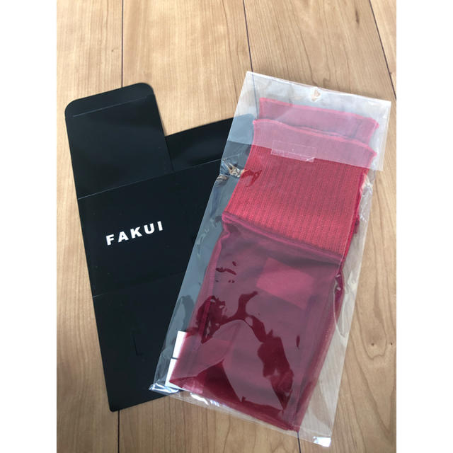 STUDIOUS(ステュディオス)の【最終価格試着のみ】FAKUI ファクイRIB TULLE SOCKS un3d レディースのレッグウェア(ソックス)の商品写真