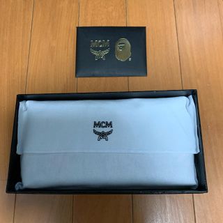 A BATHING APE - BAPE x MCMコラボ シャーク長財布の通販 by