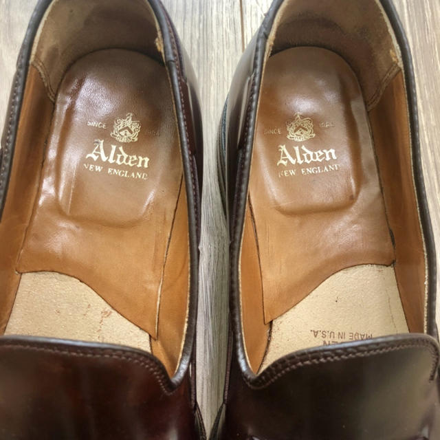 Alden(オールデン)の美中古◆ALDEN オールデン 563 コードバン タッセルローファー 7D  メンズの靴/シューズ(ドレス/ビジネス)の商品写真