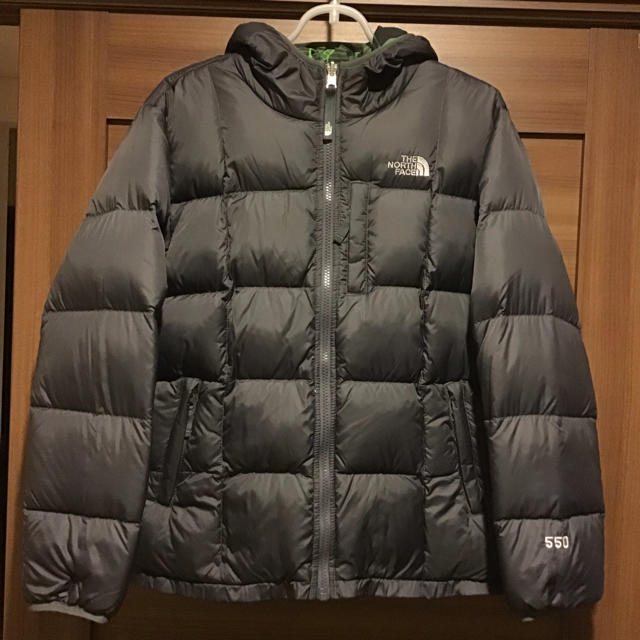 THE NORTH FACE(ザノースフェイス)の☆The North Face Junior Down Jacket☆ キッズ/ベビー/マタニティのキッズ服男の子用(90cm~)(ジャケット/上着)の商品写真