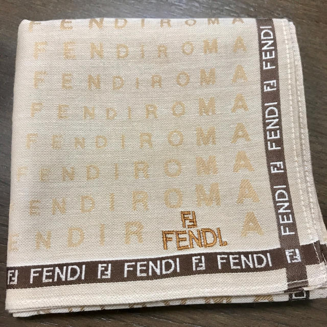 FENDI(フェンディ)のFENDI ハンカチ レディースのファッション小物(ハンカチ)の商品写真