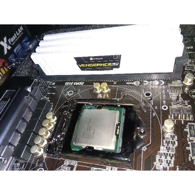 Intel マザーボード・メモリーセットの通販 by makotaka's shop｜ラクマ Core i7-2600K 特価安い