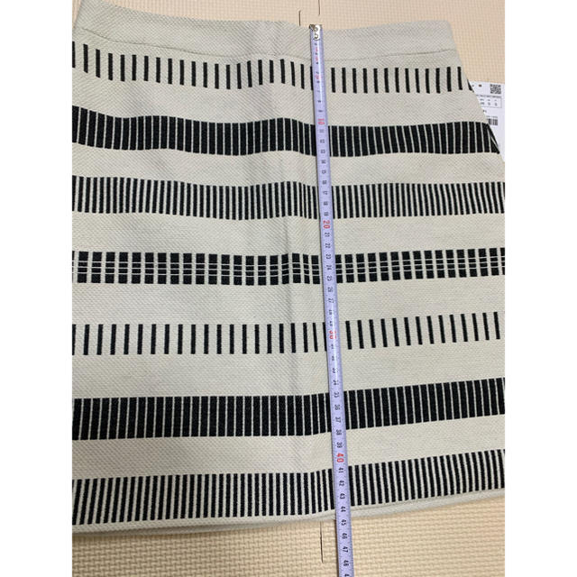 ZARA(ザラ)のザラ　ZARA スカート　　ブラック　ホワイト　S ミニスカート レディースのスカート(ひざ丈スカート)の商品写真
