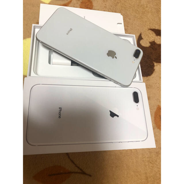 iPhone iphone 8 plus 64gb sim フリー silver 再出品の通販 by maruko's shop｜アイフォーンならラクマ - 定番最新品