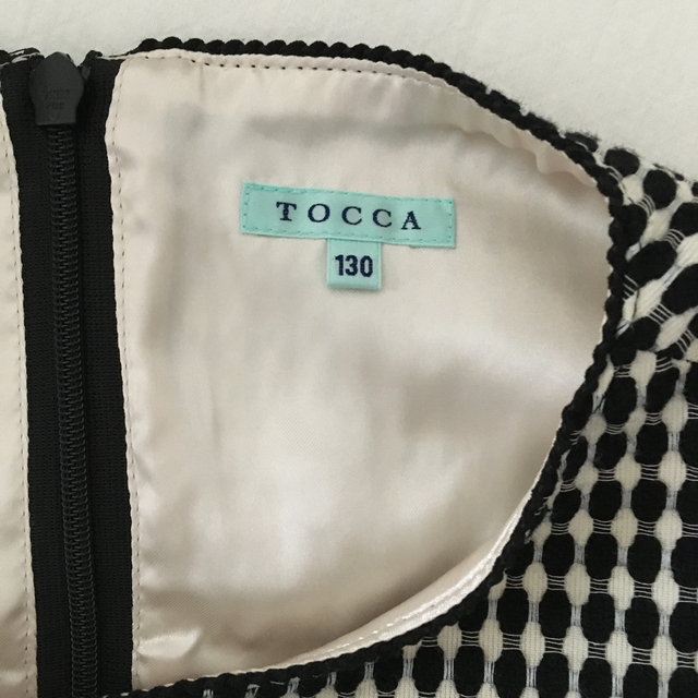 TOCCA(トッカ)のリボンチェックワンピース キッズ/ベビー/マタニティのキッズ服女の子用(90cm~)(ワンピース)の商品写真