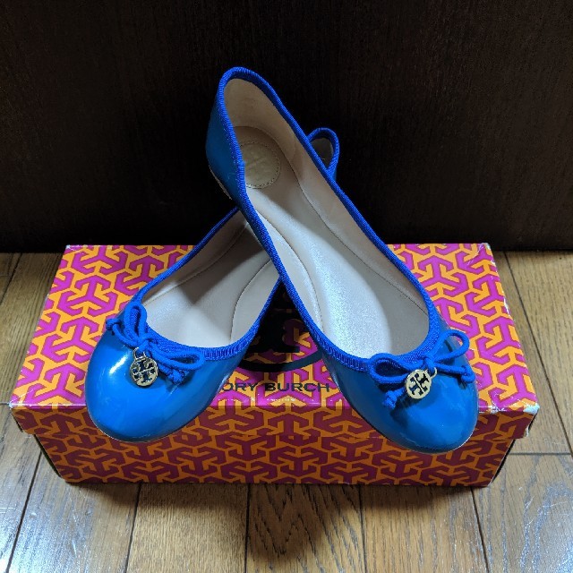 Tory Burch - Tory Burch フラットシューズ 青の通販 by wendy's shop ...