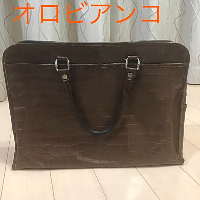 Orobianco(オロビアンコ)のオロビアンコ　本革型押しレザーブリーフケース メンズのバッグ(ビジネスバッグ)の商品写真