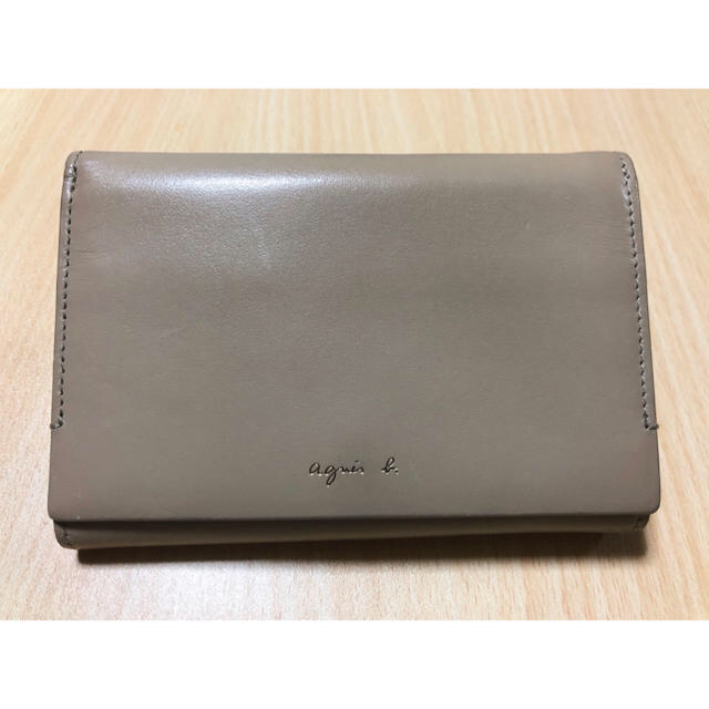 agnes b.(アニエスベー)のagnes b. コンパクトウォレット　ベージュ　折り財布　 レディースのファッション小物(財布)の商品写真