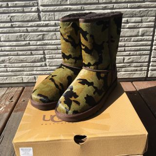 アグ(UGG)のUGG ショートブーツ　ハラコ、ムートン、迷彩柄、スタッズ　US9 26cm(ブーツ)