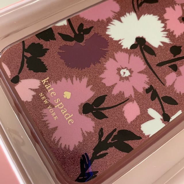 Kate Spade New York 新品 ケイトスペード キラキラピンクラメにお花柄が可愛い Iphoneケースの通販 By ワクワクショップ ケイトスペードニューヨークならラクマ