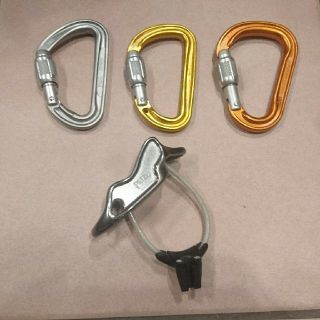 ペツル(PETZL)のFD様専用です。未使用ﾍﾟﾂﾙ4点セット 写真のもの

(登山用品)