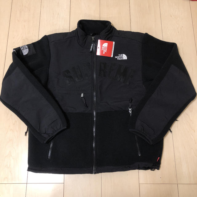 Supreme The North Face Arc Logo Denali