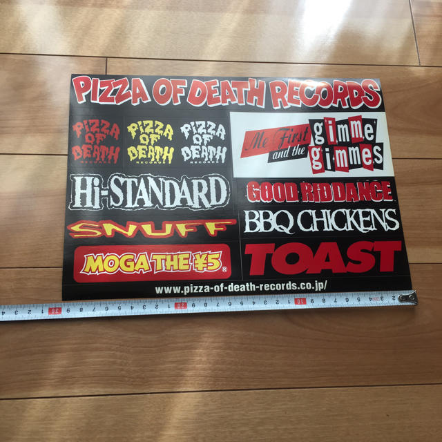 HIGH!STANDARD(ハイスタンダード)のPIZZA OF DEATH RECORDS 非売品 ステッカー  エンタメ/ホビーのタレントグッズ(ミュージシャン)の商品写真