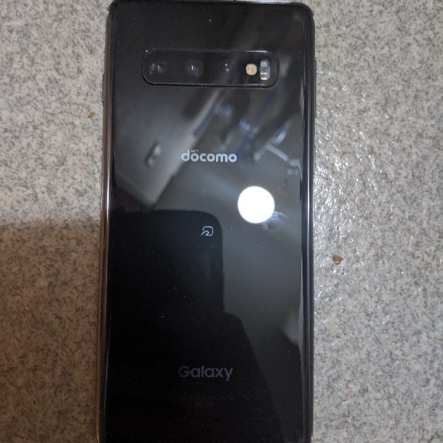 【 simロック解除済み】galaxy s10 docomo版