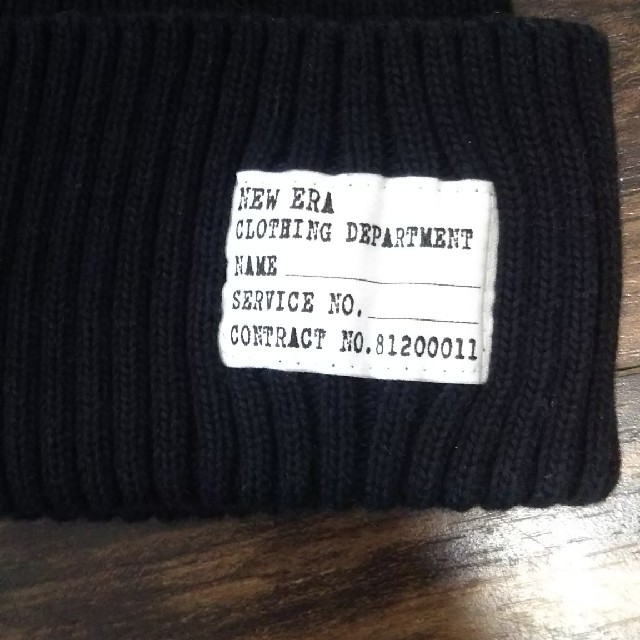NEW ERA(ニューエラー)のニューエラ ニットキャップ ブラック メンズの帽子(ニット帽/ビーニー)の商品写真