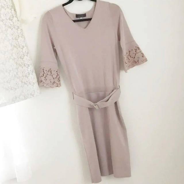 JUSGLITTY - ジャスグリッティー  アプワイザーリッシェ  ワンピース　ニット　レース　花柄