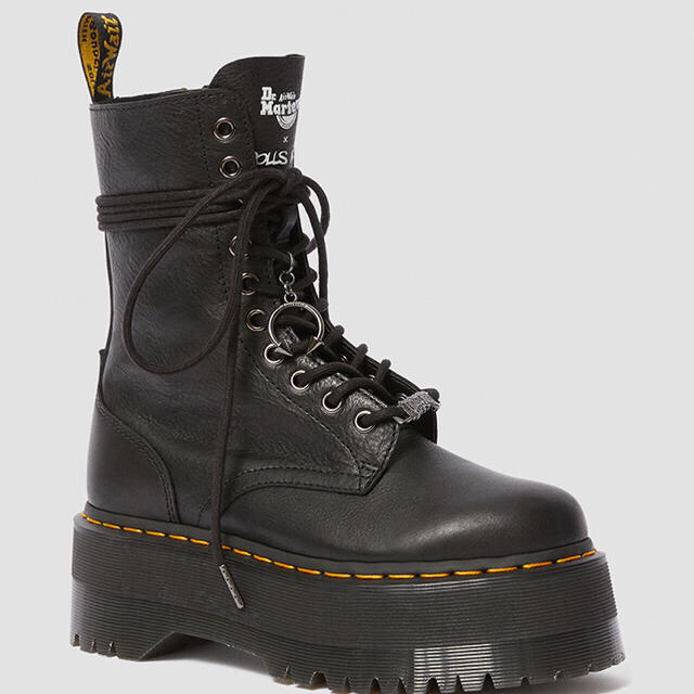 Dr.Martens - 新品未使用 Dr.Martin DOLLSKILL コラボブーツの通販 by ...