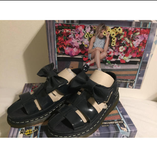 Dr.Martens(ドクターマーチン)のDr.Martens Dr.マーチン アギネス コラボサンダル レディースの靴/シューズ(サンダル)の商品写真