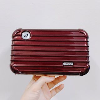 リモワ(RIMOWA)の☆非売品☆EVA航空ファーストクラス限定リモワポーチ レッド(旅行用品)