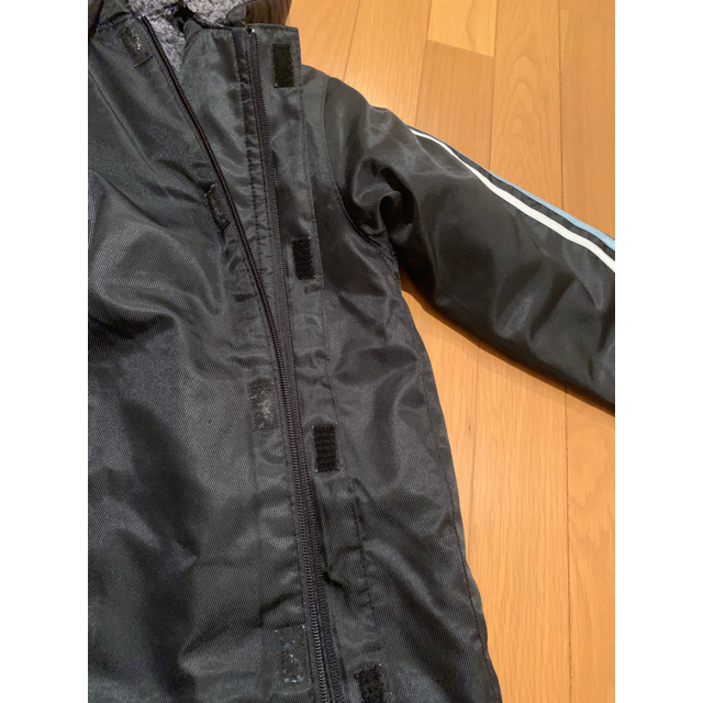 adidas(アディダス)の中古品140🎶アディダスベンチコート キッズ/ベビー/マタニティのキッズ服男の子用(90cm~)(コート)の商品写真