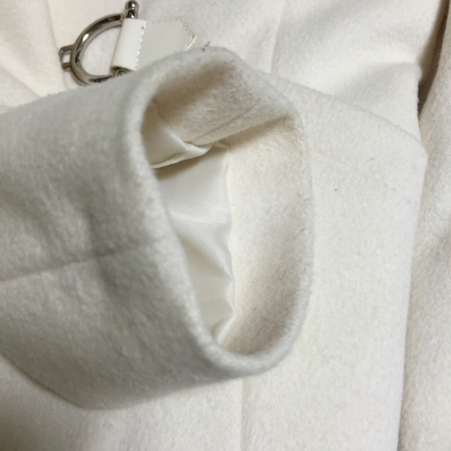 ef-de(エフデ)のエフデ  ホワイトアンゴラコート レディースのジャケット/アウター(ダッフルコート)の商品写真