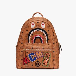 エムシーエム(MCM)のMCM x BAPE シャーク スターク・バックパック - ヴィセトス リュック(バッグパック/リュック)