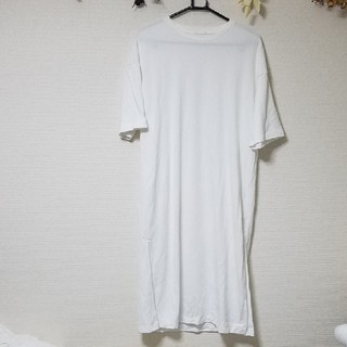 ジーユー(GU)のスリットロングTシャツ(ロングワンピース/マキシワンピース)