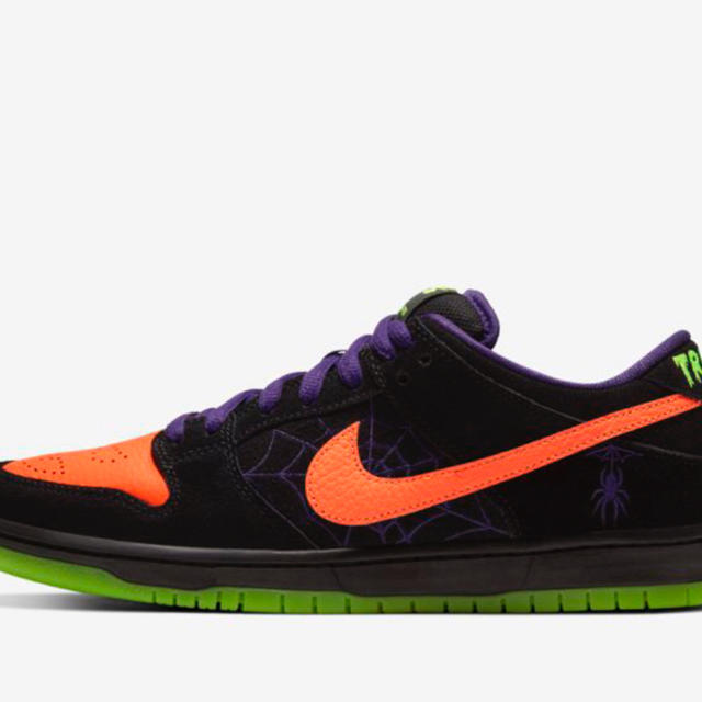 NIKE SB DUNK LOW NIGHT OF MISCHIEF