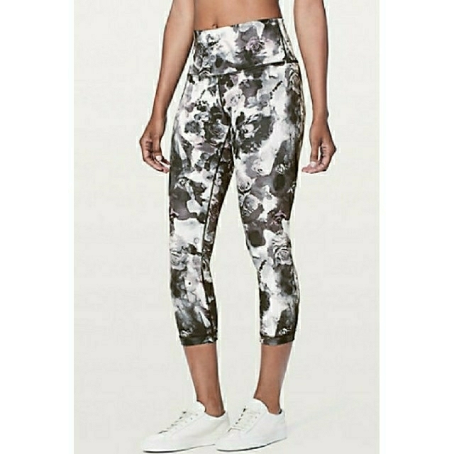 lululemon レギンス 新品未使用‼️ lululemon レギンス 新品未使用‼️