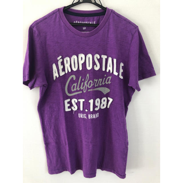 AEROPOSTALE(エアロポステール)のAeropostale Tシャツ パープル Sサイズ メンズのトップス(Tシャツ/カットソー(半袖/袖なし))の商品写真