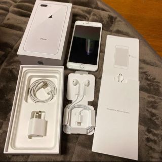 アップル(Apple)のiphone8 plus 本体　Apple 256GB シルバー　SIMフリー(スマートフォン本体)
