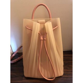 チャールズアンドキース(Charles and Keith)の特別なデザインがすごく可愛いカバン(ショルダーバッグ)