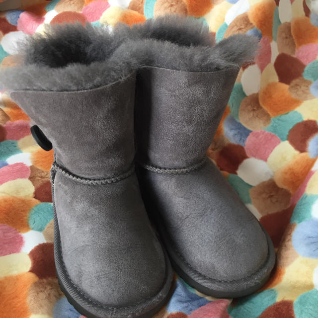 値下げしました。UGG. キッズブーツ  サイズ16cm 正規品