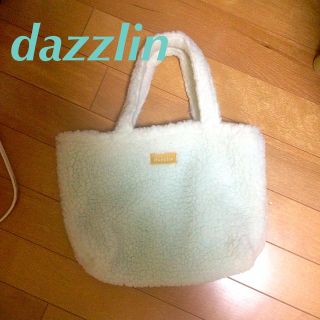 ダズリン(dazzlin)の未使用♡もこもこ とても可愛い♪(ハンドバッグ)