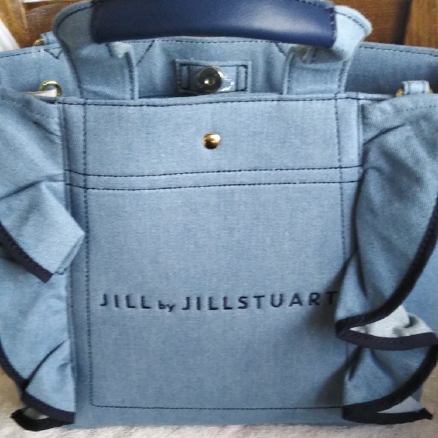 JILL by JILLSTUART(ジルバイジルスチュアート)のフリルキャンバストートデニム新品未使用難あり レディースのバッグ(ショルダーバッグ)の商品写真