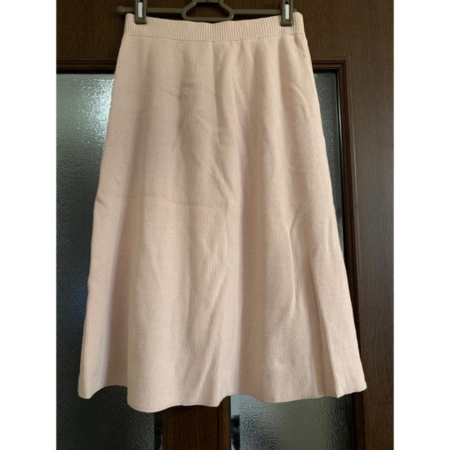 NATURAL BEAUTY BASIC(ナチュラルビューティーベーシック)の☆新品　ナチュラルビューティーベーシック のニットスカート　M レディースのスカート(ひざ丈スカート)の商品写真