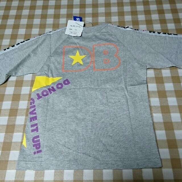 DREAMBABYS(ドリームベイビーズ)の子供用ロングTシャツ キッズ/ベビー/マタニティのキッズ服男の子用(90cm~)(Tシャツ/カットソー)の商品写真