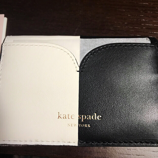 kate spade new york(ケイトスペードニューヨーク)のケイトスペード　カードケース レディースのファッション小物(名刺入れ/定期入れ)の商品写真