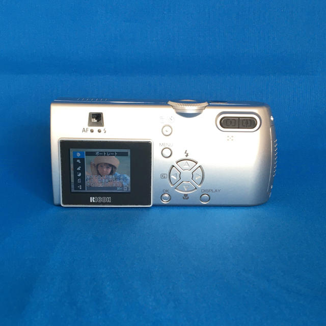 RICOH(リコー)のリコー Caplio G3 サイレントシルバー スマホ/家電/カメラのカメラ(コンパクトデジタルカメラ)の商品写真