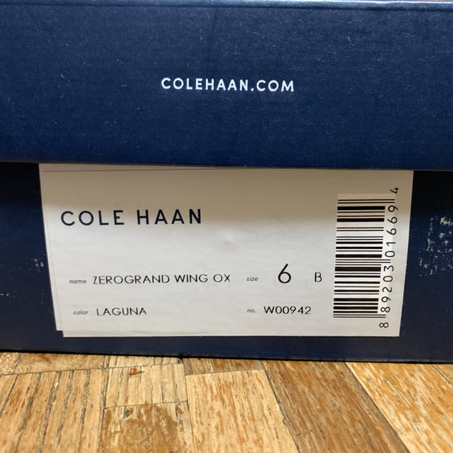 Cole Haan(コールハーン)のコールハーン　レディース　サイズ6   レディースの靴/シューズ(スニーカー)の商品写真