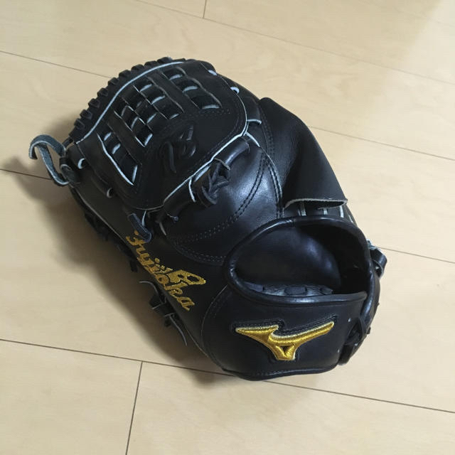 MIZUNO(ミズノ)の藤岡選手実使用 プロ実使用 グローブ スポーツ/アウトドアの野球(グローブ)の商品写真