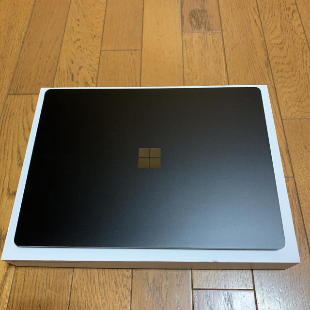 Microsoft(マイクロソフト)のマイクロソフト　Surface Laptop2  スマホ/家電/カメラのPC/タブレット(ノートPC)の商品写真