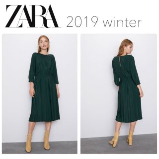 ザラ(ZARA)のプリーツワンピース(ロングワンピース/マキシワンピース)